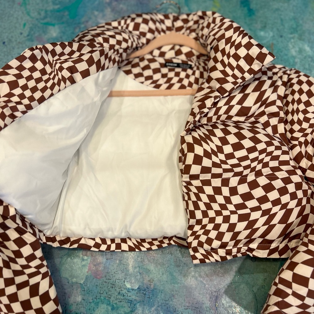 Cropped Rave Puffer - Picture 5 of 8